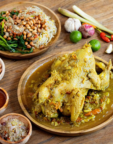 ayam betutu kulawarga kuah